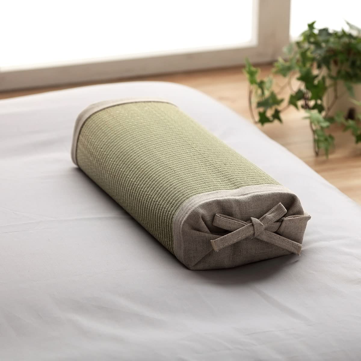 Amazon｜枕 マクラ い草 みらい 角枕 約35×15cm まくら 日本製 吸汗