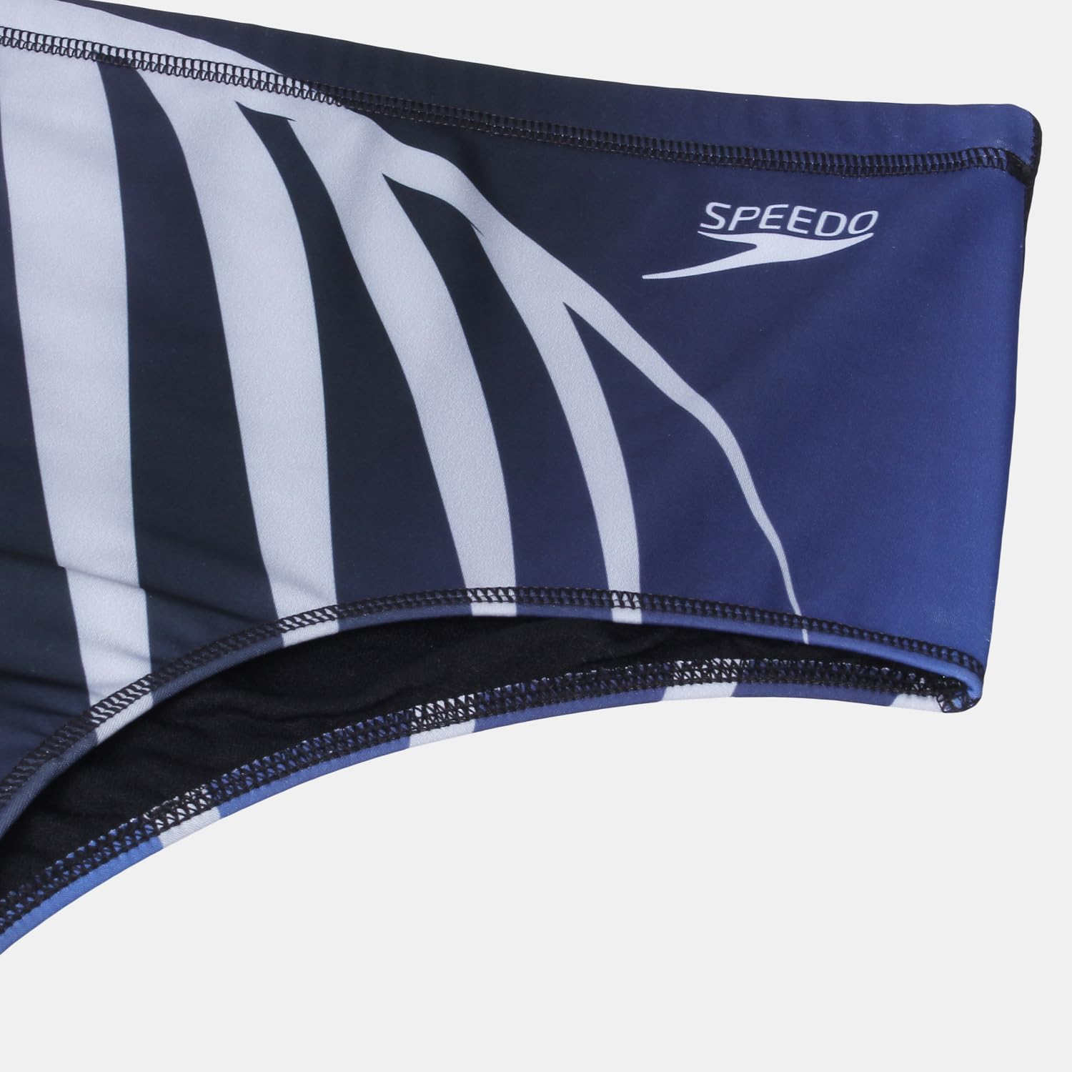 Speedo Sunga Tradicional Fish em promoção! Veja a oferta e mais achadinhos de Moda praia 2 Hoje é o melhor dia para comprar Speedo Sunga Tradicional Fish com aquele preço maroto! Promoção! Aproveite a oferta! 2