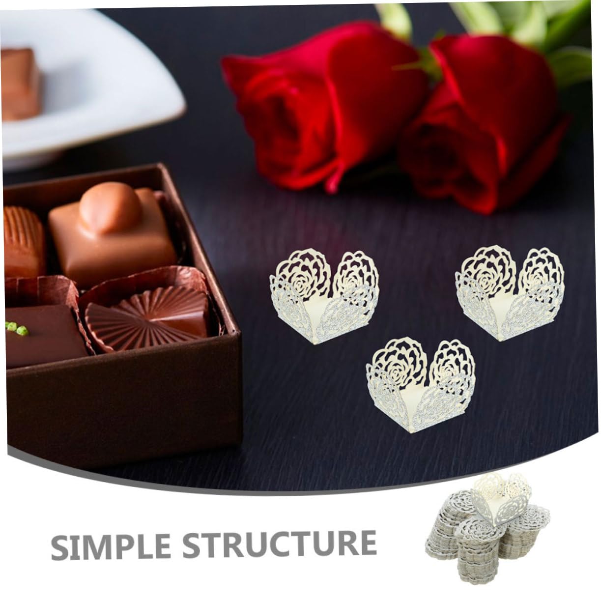 Ciieeo 100 Pezzi Vassoi Carta per Cioccolato con Decorativo Rete per Party e Bomboniere Involucri per Tartufi Hollow Facili da Usare e Conservare