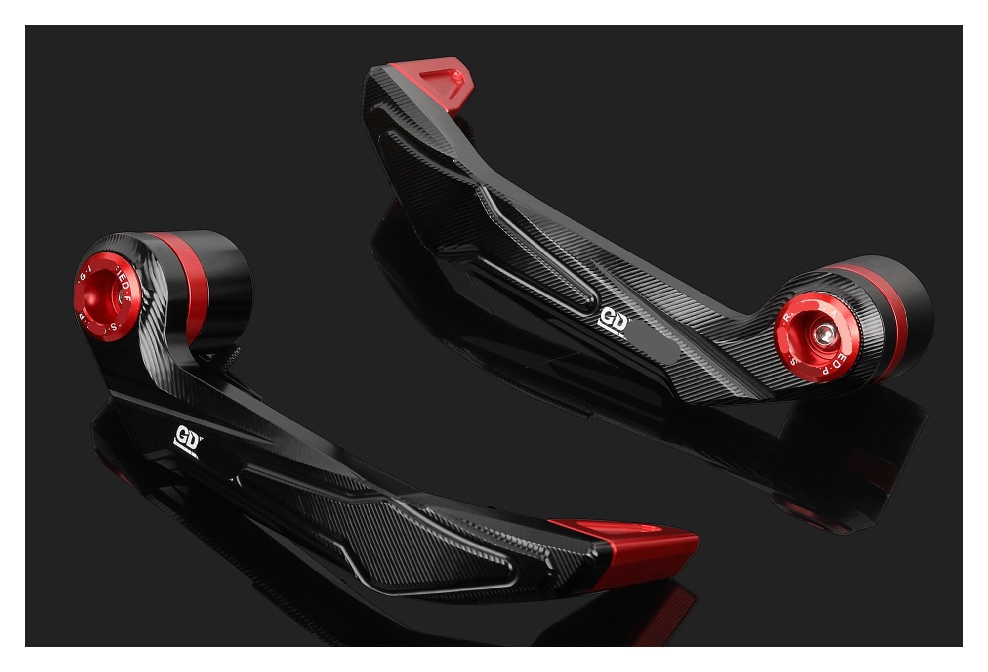 Protège mains moto Panigale pour sécuriser vos sorties sur piste