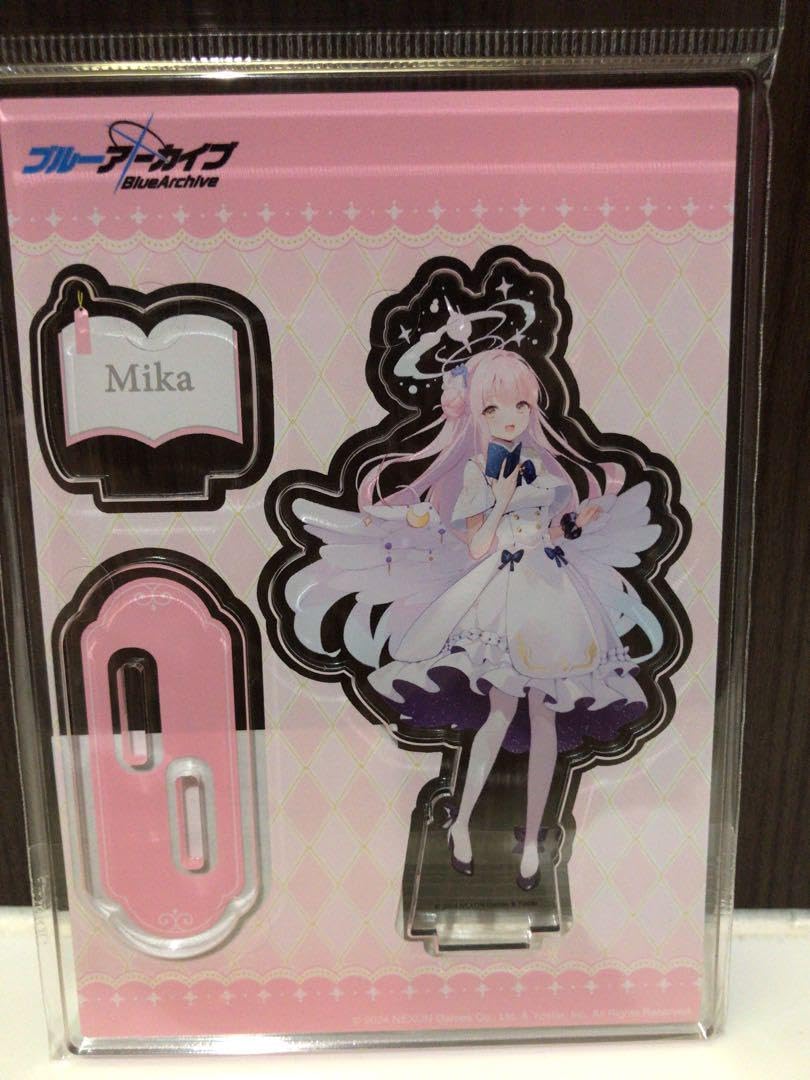 Amazon.co.jp: TSUTAYA POP UP SHOP 聖園ミカ アクリルスタンド : おもちゃ