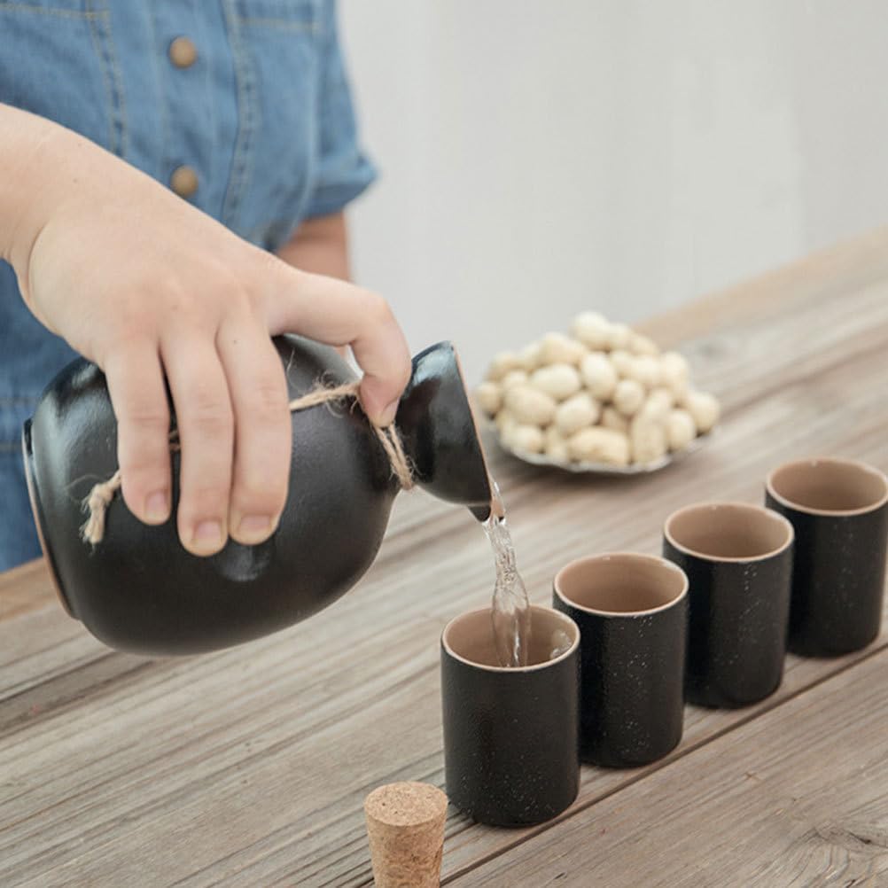 Ceramic Wine Bottle: 2pcs Japanese Style Sake Kettle, Black Reusable Sake Storage Holder, Retro Ceramic Liquor Jug Pot for Home Use, 10. 14 Oz, 300 Ml