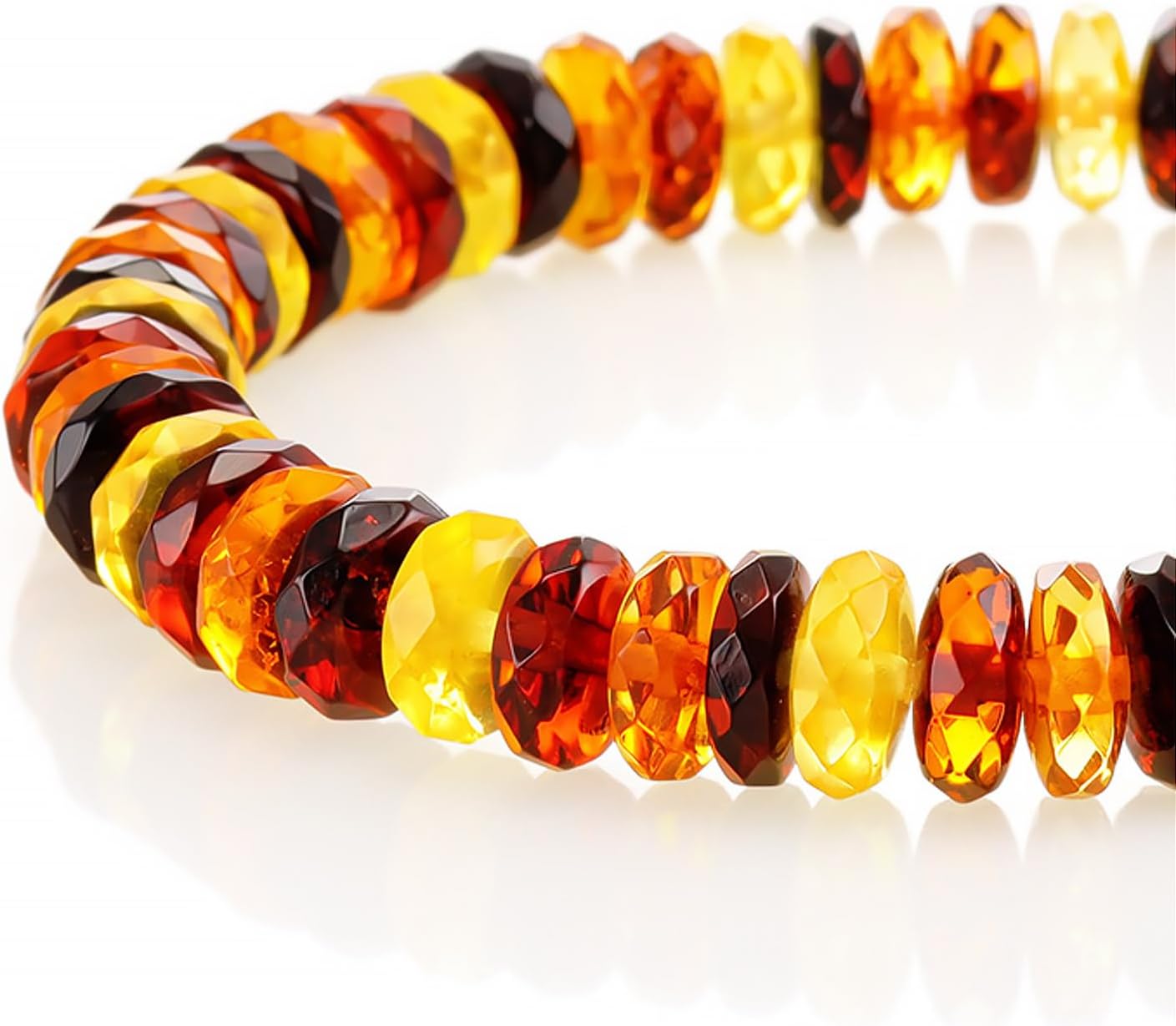 Natural Faceted Baltic Amber Stretch Bracelet – Multicolor Round Beads, 6mm Diameter, 6.7" Length – Lightweight 21 Carat Genuine Amber Jewelry for Women