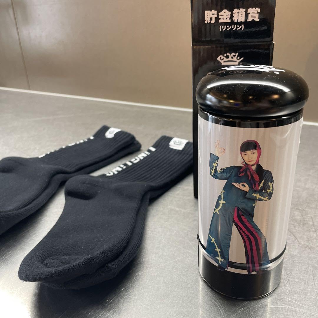 BiSHくじ リンリン Amazon.co.jp: BiSHBiSHくじ／靴下&貯金箱／リンリン : おもちゃ