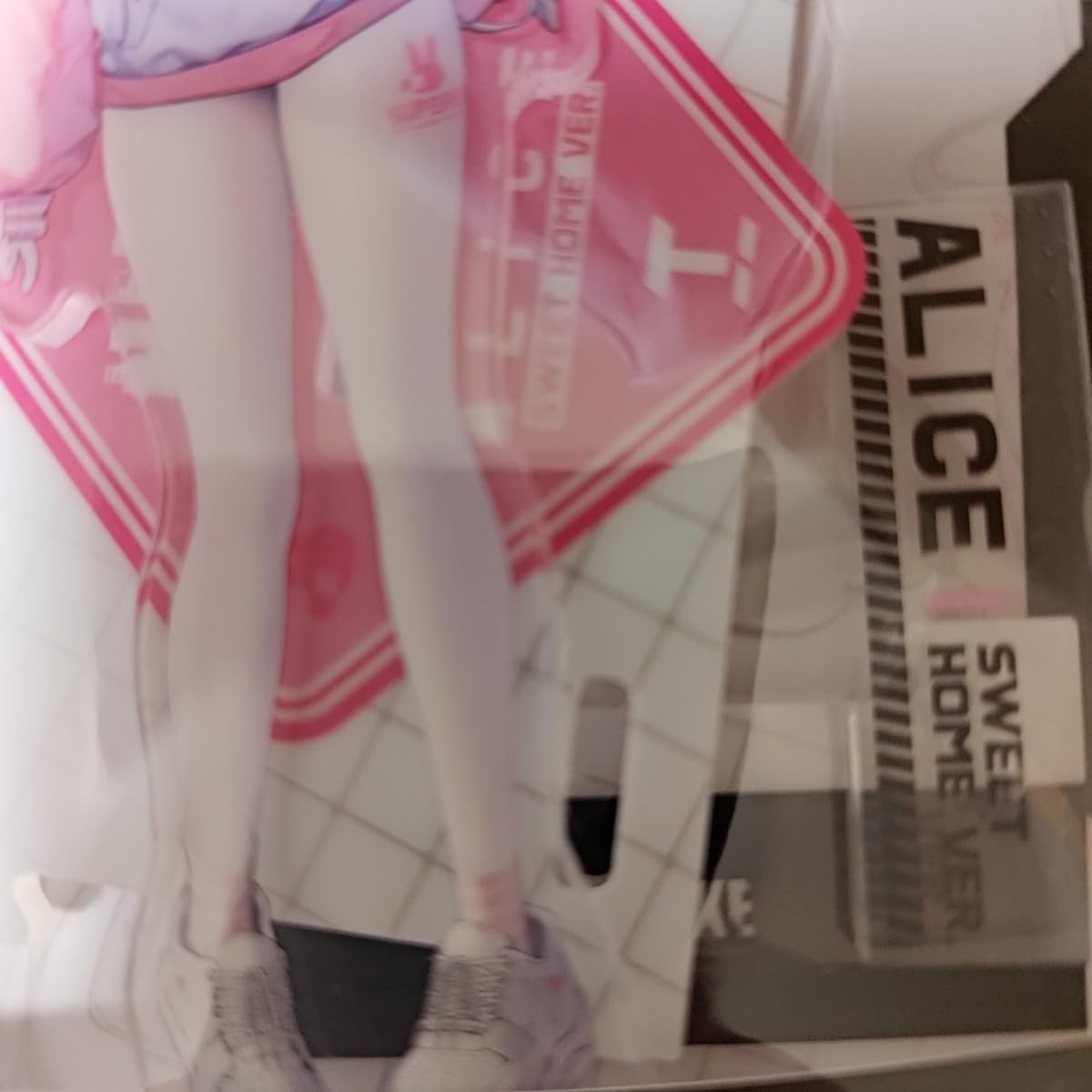 Amazon.co.jp: 勝利の女神NIKKE アクリルスタンド アリス スイート