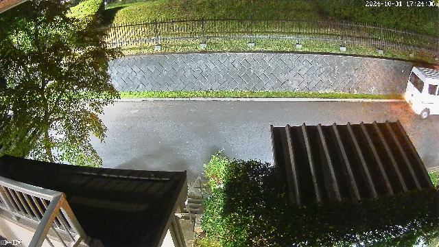 Amazon.co.jp: 【完全無線】Jennov 防犯カメラ 屋外 ソーラー