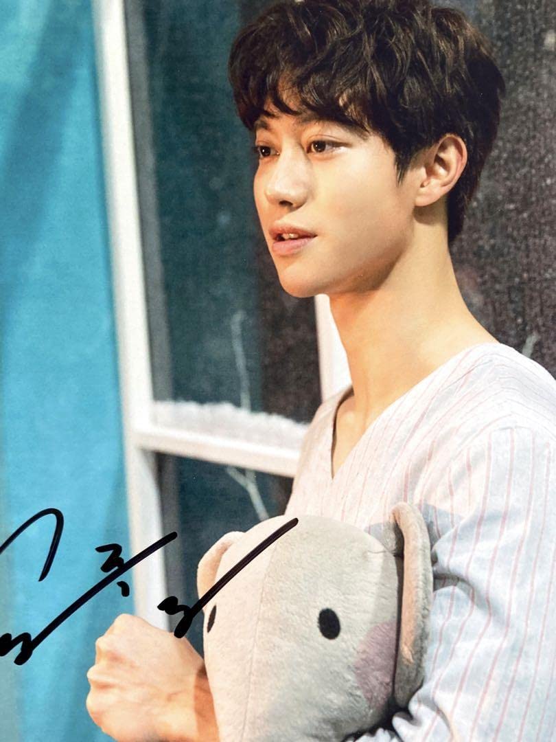 KWAK DONGYEON クァク・ドンヨン　直筆サイン入り　ポラロイド KWAK DONGYEON クァク・ドンヨン 直筆サイン入り ポラロイド