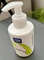 Johnson & Johnson Clean & Clear Aloe Vera Calming Gel Acne Facial Moisturizer for Acne-Prone & Sensitive Skin, Oil-Free Daily Moisturizing Gel, 4.9 Oz
