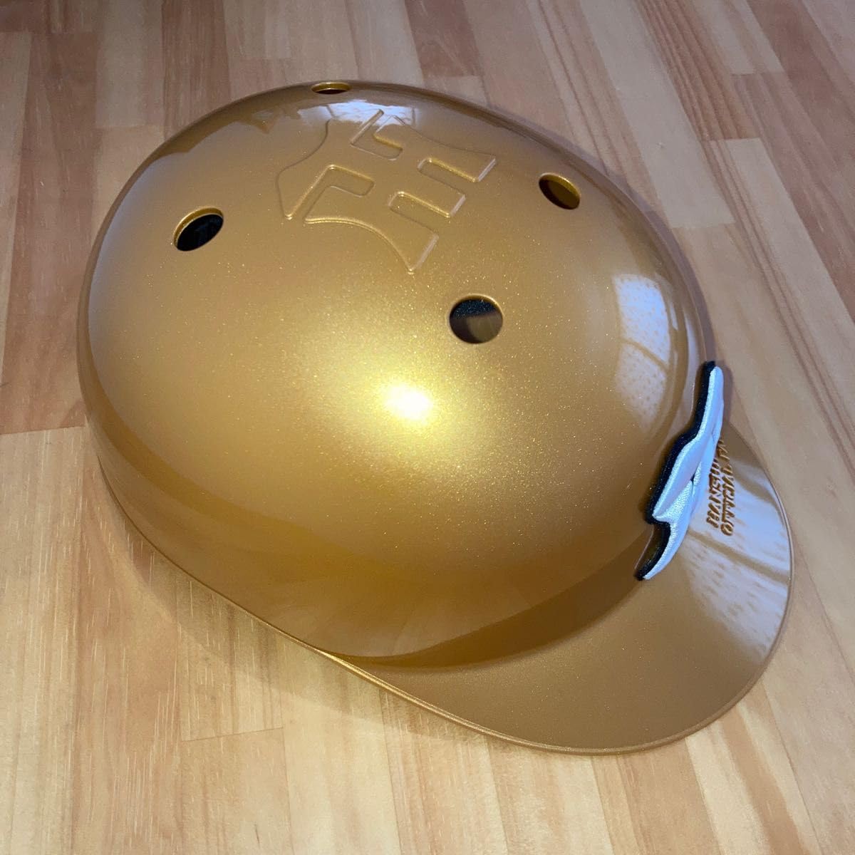 値下げ！阪神タイガース☆ヘルメット☆3番☆実使用☆支給品☆激レア Amazon.co.jp: （稀少）阪神タイガース ファンクラブ ゴールド