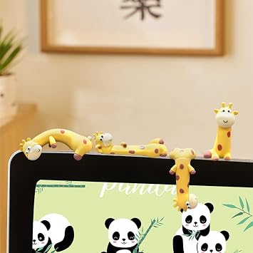 Giraffe-san Miniature Giraffe Resin 4-Piece Set Decoration Cute and Soothing Miniature Figurine Computer Decoration Lawn Statue Outdoor Resin Office Decoration Figurine Tabletop Decoration
