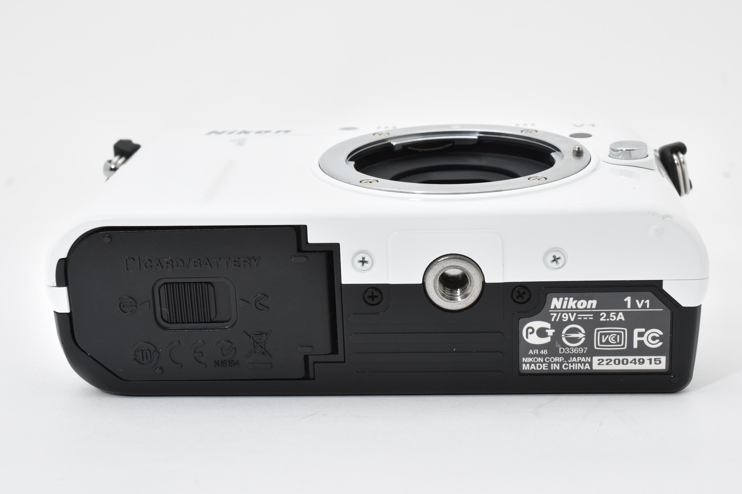 Amazon.co.jp: Nikon 1 V1 Body White : Electronics