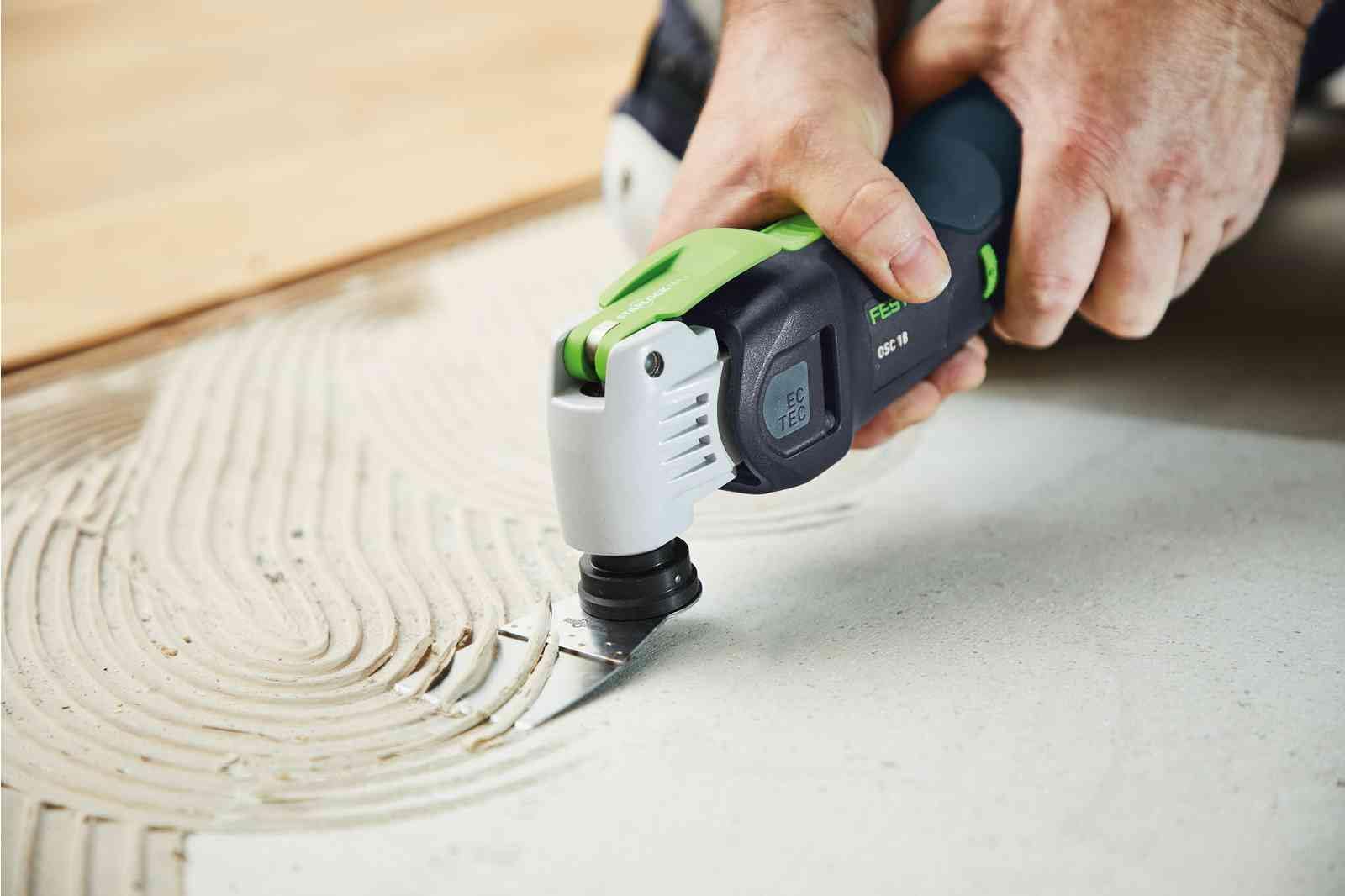 Festool Akku-Oszillierer OSC 18 E-Basic-Set VECTURO (mit Absaugvorrichtung, Ansetzhilfe, Tiefenanschlag, Adapter, Universal-Sägeblatt, Holz-Sägeblatt), im Systainer