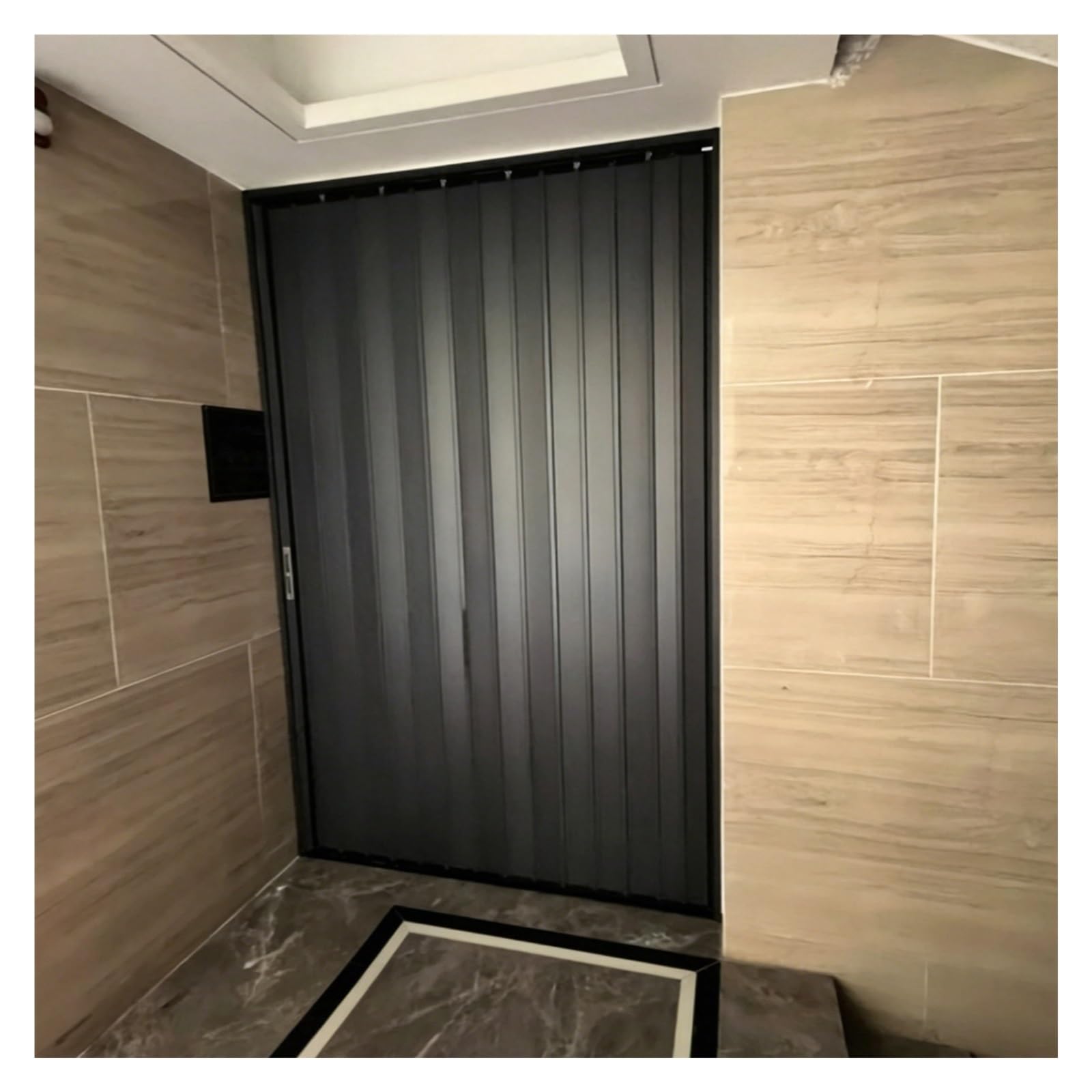 Zjkxjh One Color Entrance Aluminum Alloy Folding Door - Customizable Length/Width/Color, Lockable Accordion Door For Small Spaces, Privacy Partition Gate For Space Division