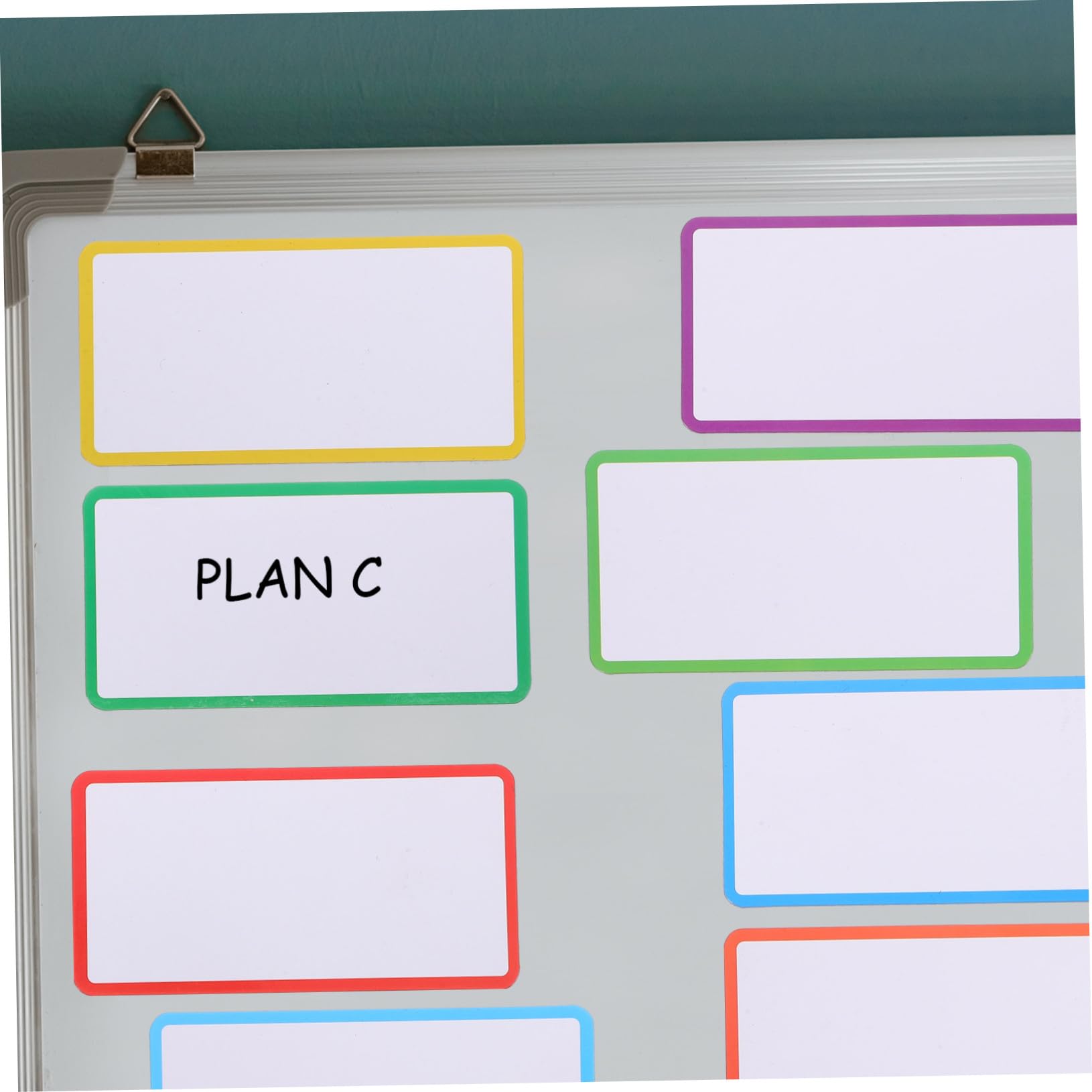 48 Stück Abwischbare Magnetetiketten für Schule und Büro Flexible Namensschilder mit Farbiger Umrandung für Whiteboards Kühlschränke und Metallregale Wiederverwendbare Magnetetiket