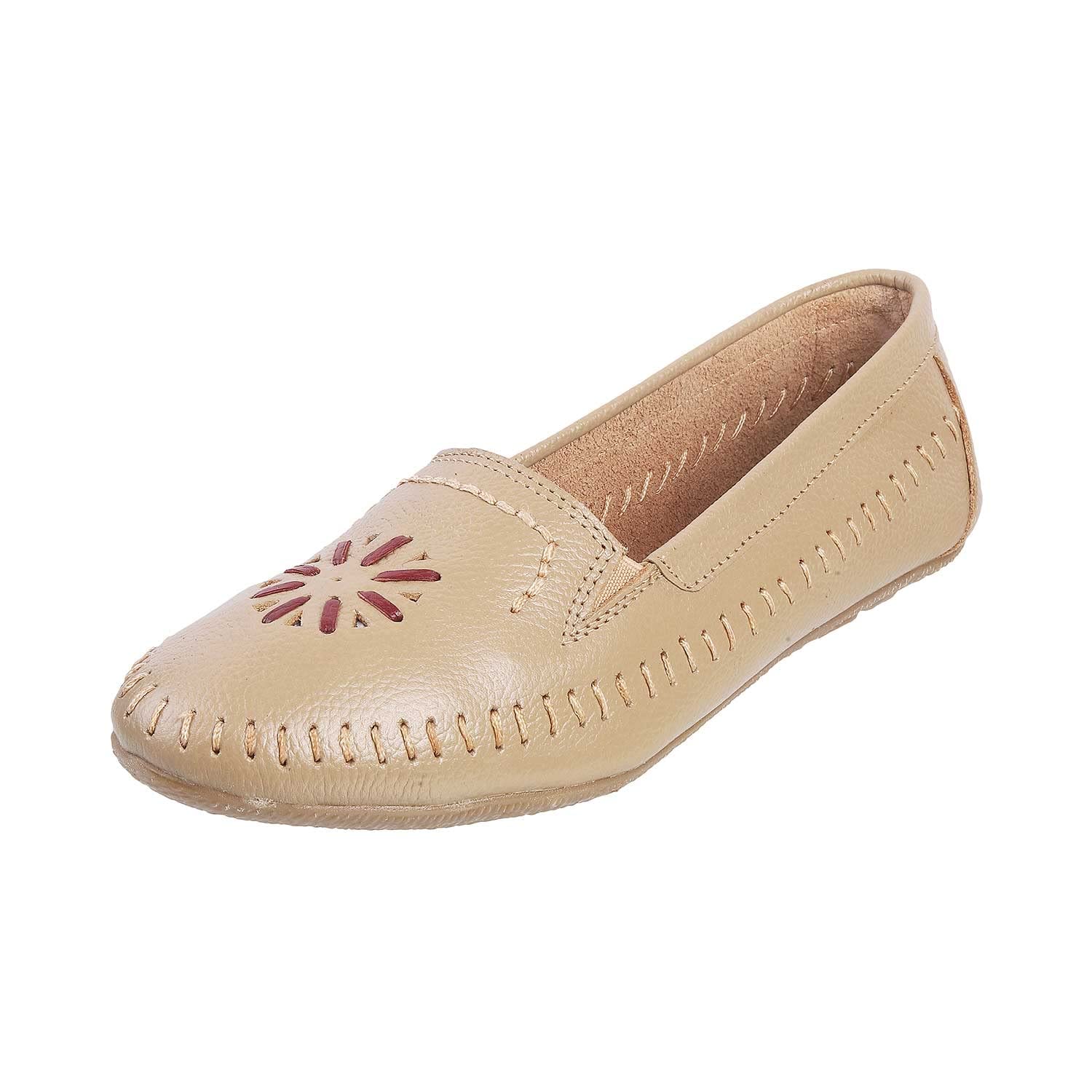 Metro Womens Leather Beige Ballerinas (Size (5 UK (38 EU)) (B09ML2BLL3) Amazon Price History, Amazon Price Tracker
