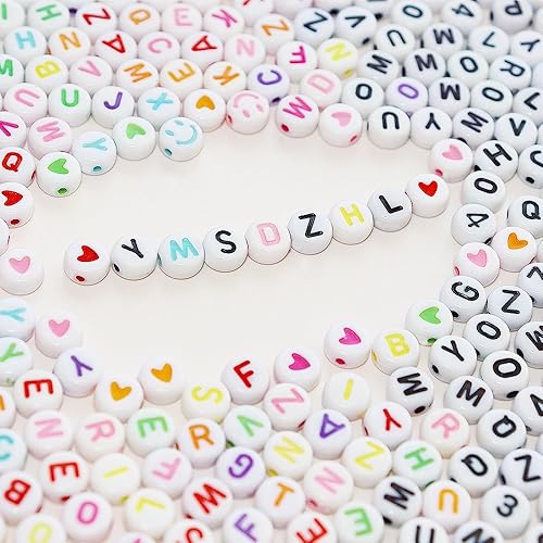Miniatura 3 de YMSDZHL Paquete de 2500 cuentas de letras del alfabeto, 0.157 x 0.276 pulgadas A-Z y sonrisa, corazón, figura, cuentas acrílicas, cuentas para hacer