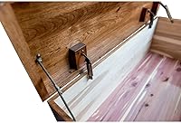 Vista 4 de Rustic Red Door Co. Cofre de cedro Hope con parte superior de cascada, caja de almacenamiento de madera hecha por Amish para dormitorio, manta