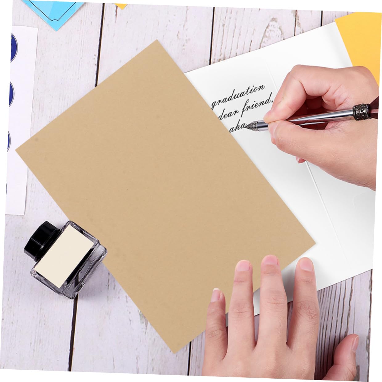 Gogogmee Vintage Briefpapier und Angenehmer Haptik aus Braunem Kraftpapier 100 Blatt 160g/m² A4 Format mit Verbesserter Haltbarkeit für Dokumentenlagerung und Verpackung