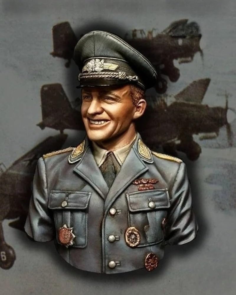 1/10 Scale Resin Bust Model Kit Dive Bomber Pilot Statue Unassembled and Unpainted