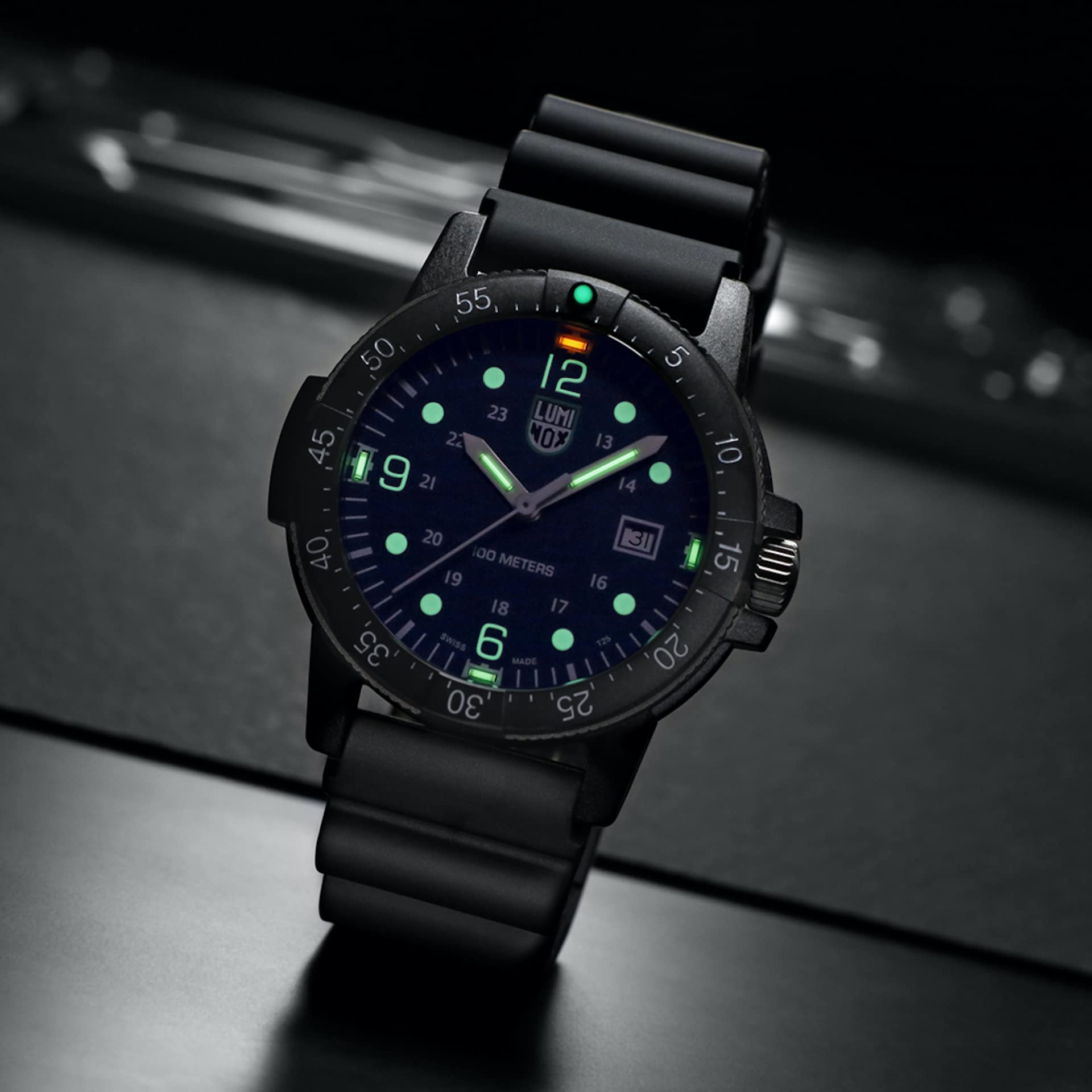 Luminox - G Kollektion Sea Bass Carbonox Herrenuhr 44mm - Taucheruhr mit Datumsanzeige 100m Wasserdicht - Mehrere Varianten - Hergestellt in der Schweiz - Herren Uhr - Hergestellt in der Schweiz