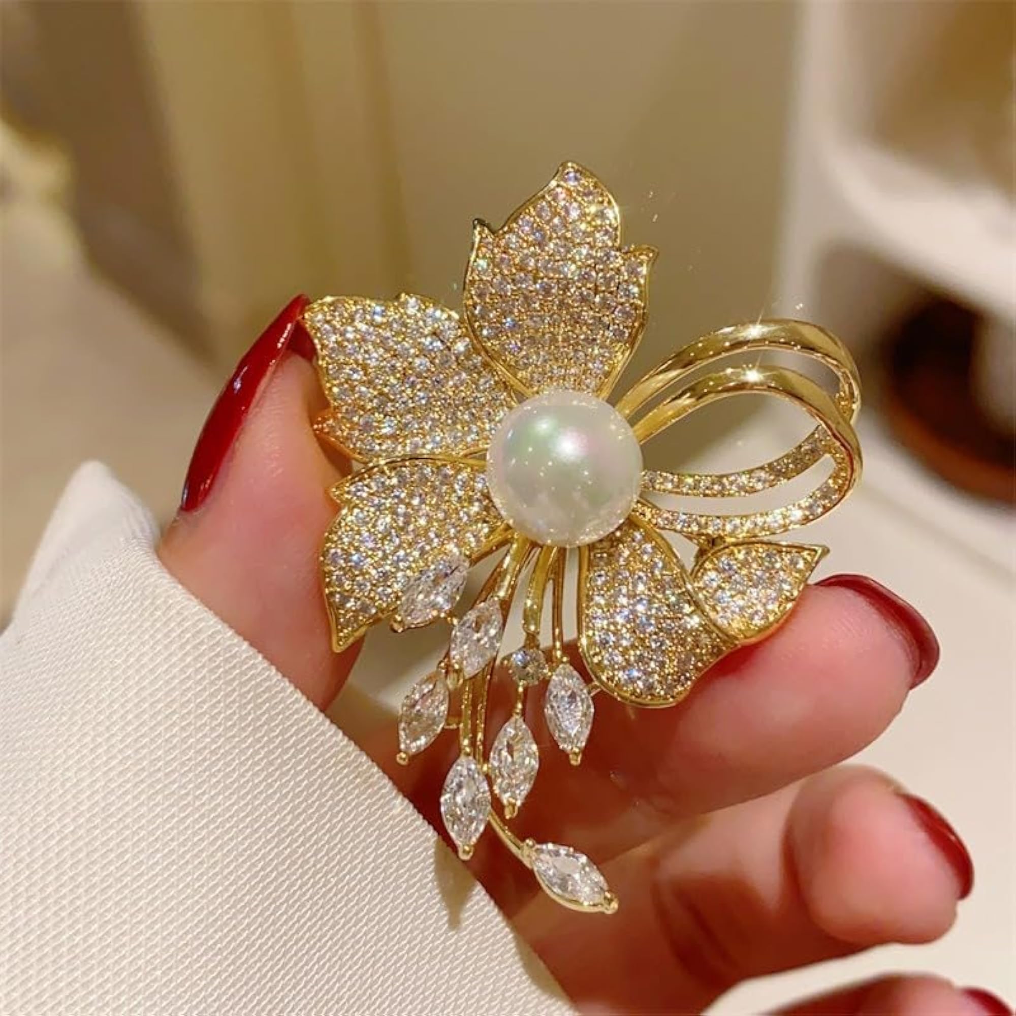 Women's Pearl Brooch Pin, Clothing Fixing Accessory