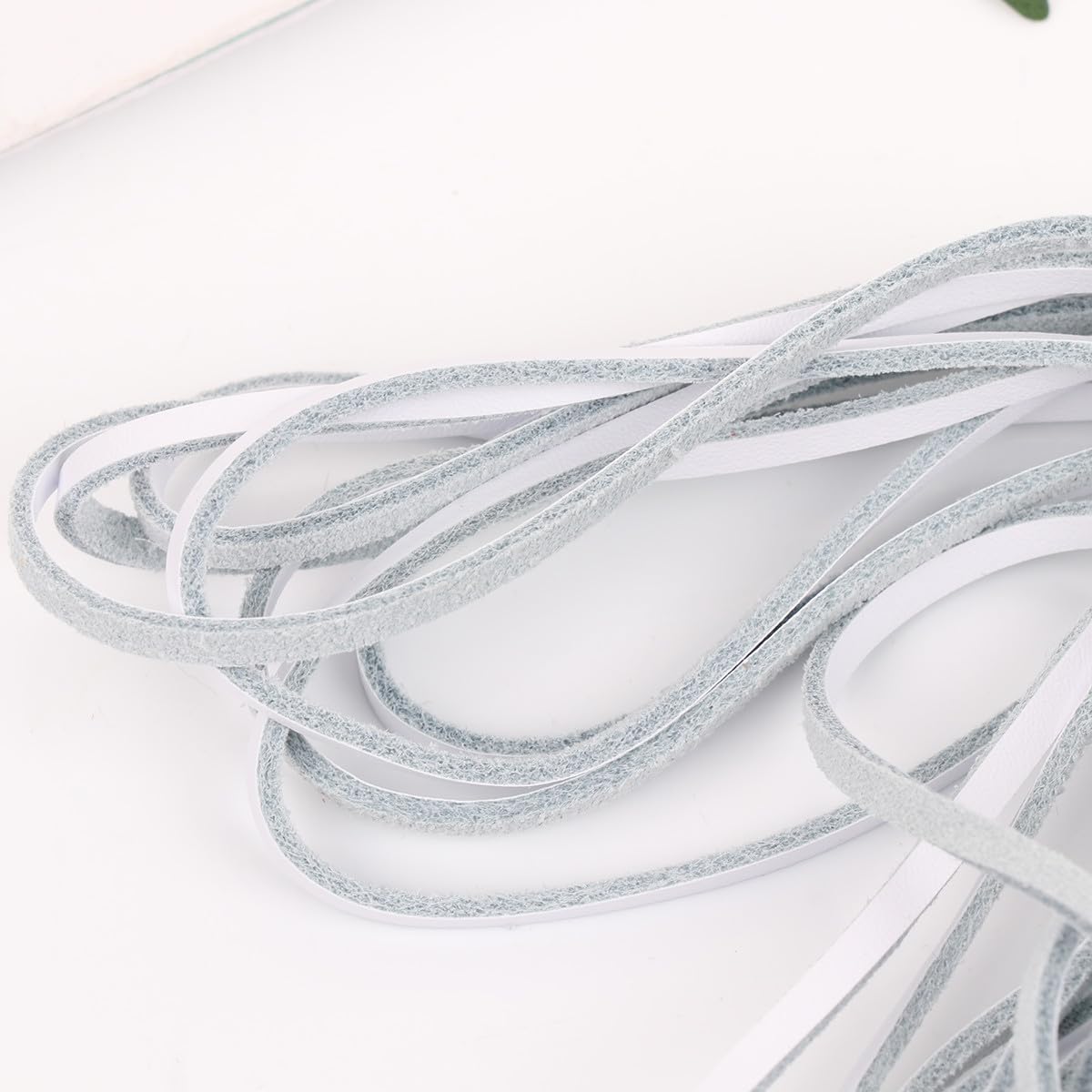 Hemobllo 5 Meters 3mm White Cowhide Leather Cord Flat Jewelry Making Rope for Necklace Bracelet Beading DIY Craft Supplies