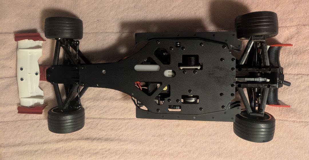 F1カー エンジンラジコンカー 約1/18スケール Ferrari F1カー エンジン