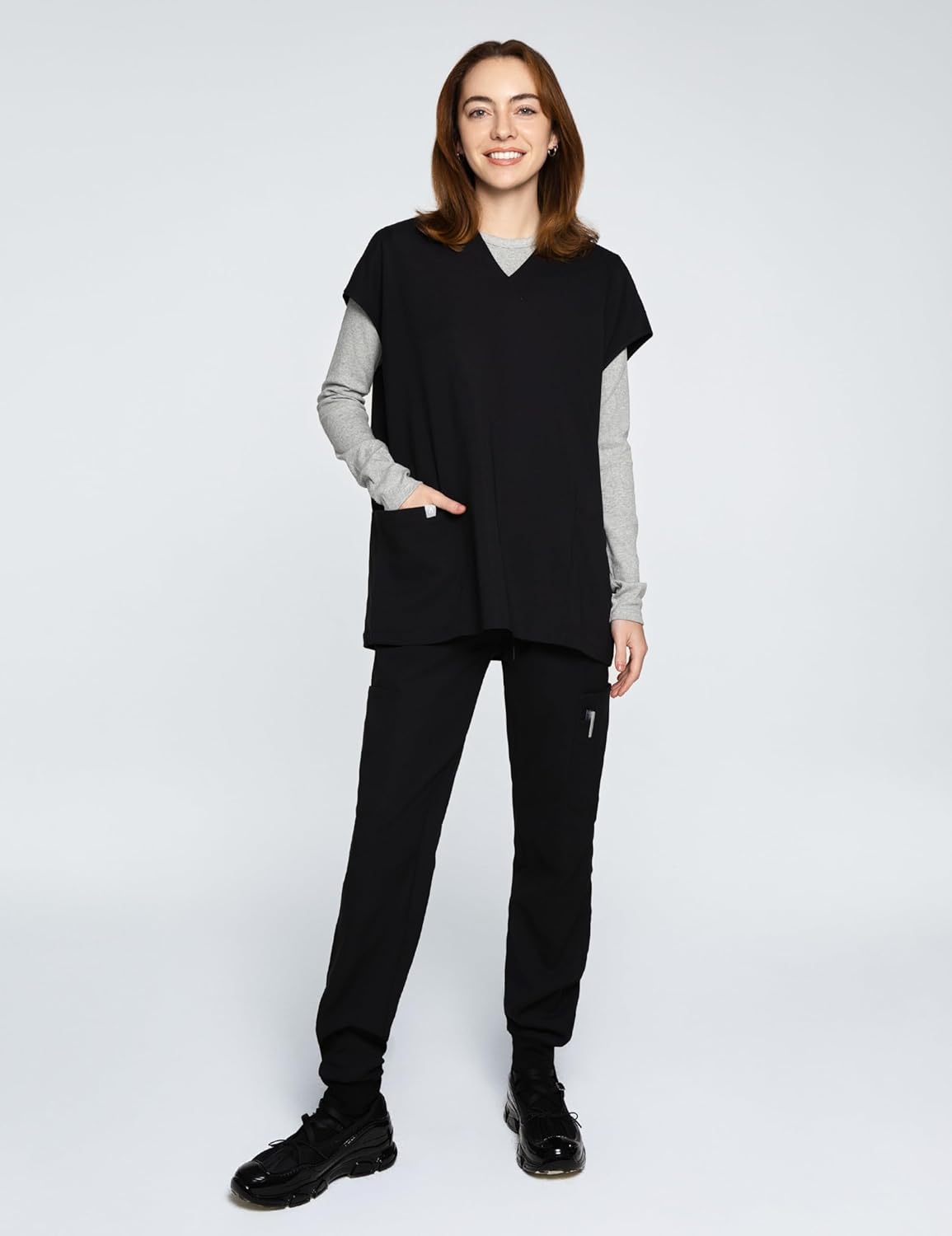 Cecily Women's Cargo Jogger Scrub Pants – 8 Pockets, High Stretch, Easy Care, Classic Fit - Image 3