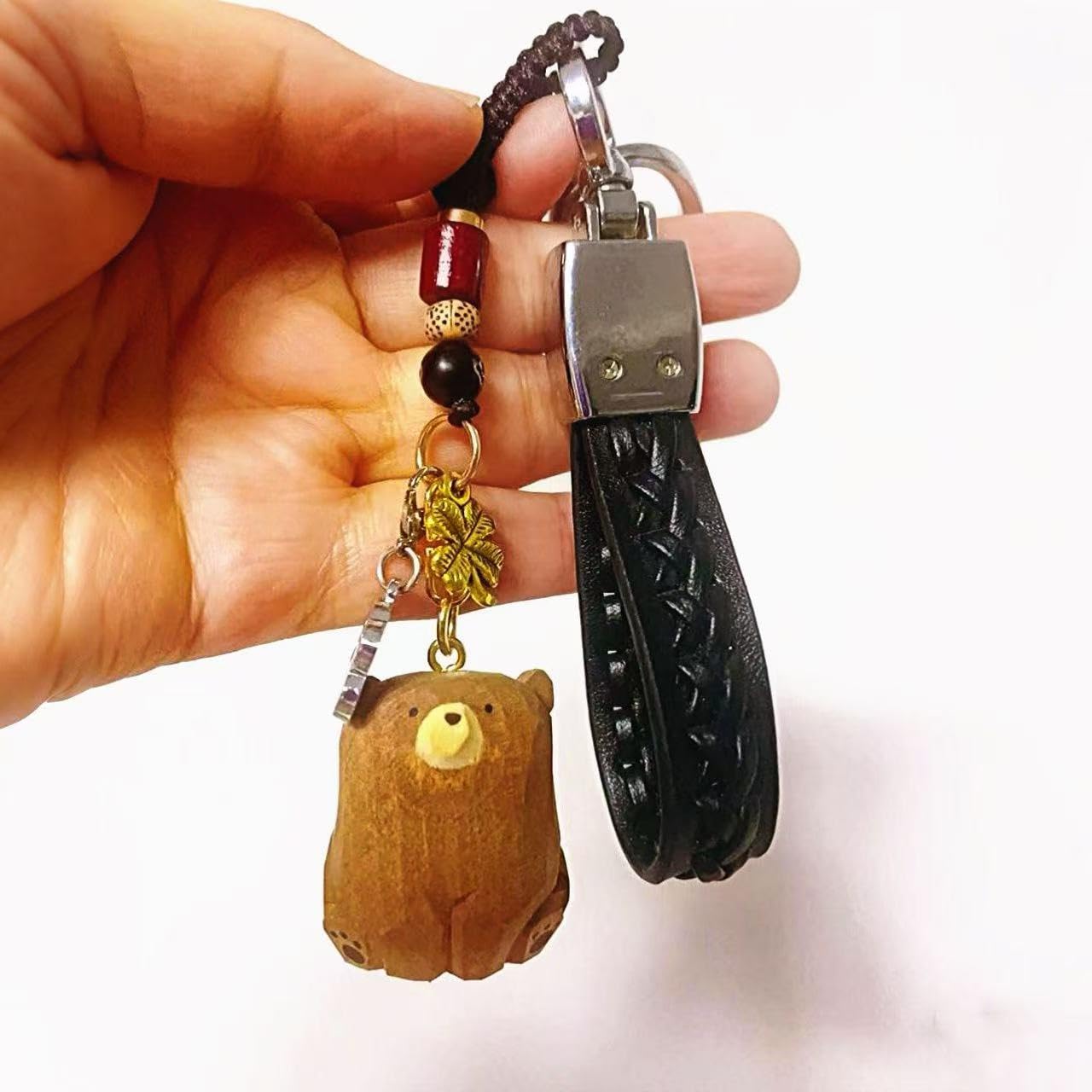 Handmade Wooden Bear & Horse Keychain with Four-Leaf Clover Charm, Cute Animal Lucky Keyring Gift