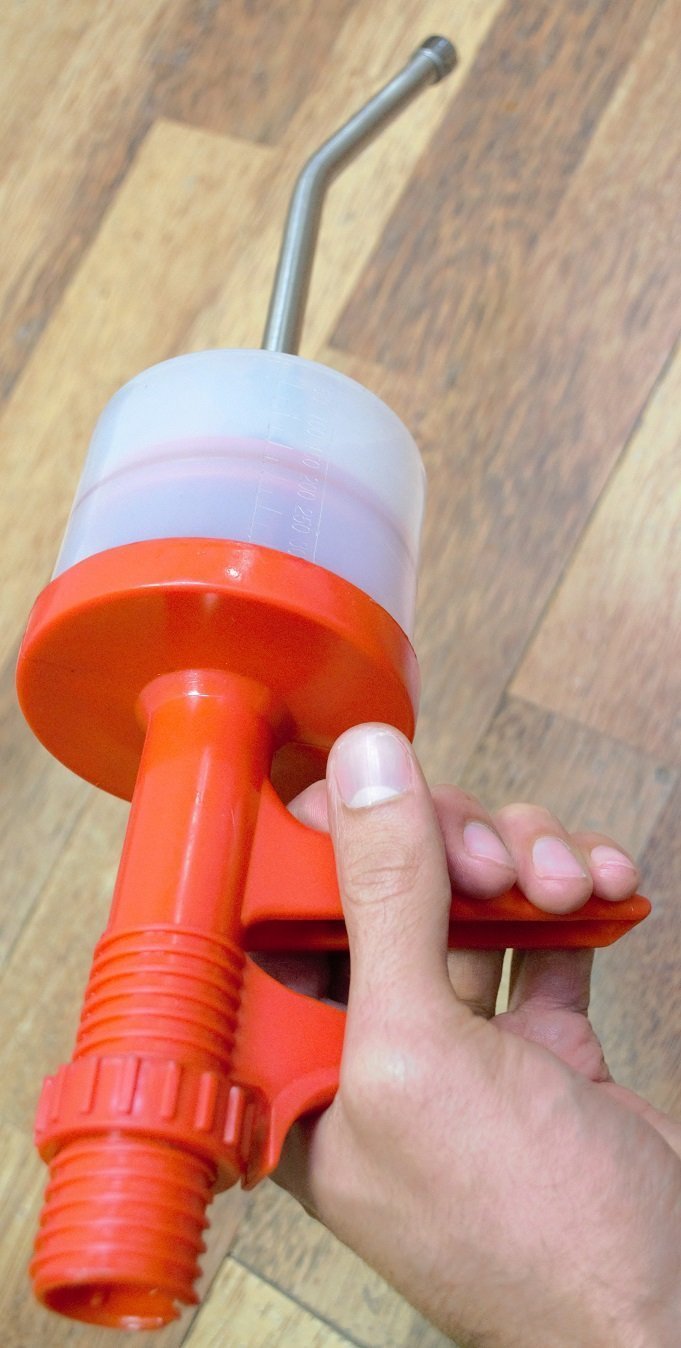 EQUINOX 300ML Drenching Syringe With Pump Equine Dental/Flusher