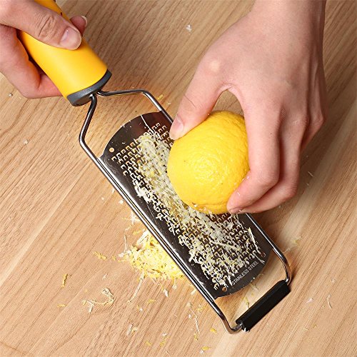 Cheese Grater, Lemon Zester Grater for Cheese, Lemon, Ginger, Garlic, Vegetables, Fruits(with Protective Cover + Cleaning Brush) - Image 3