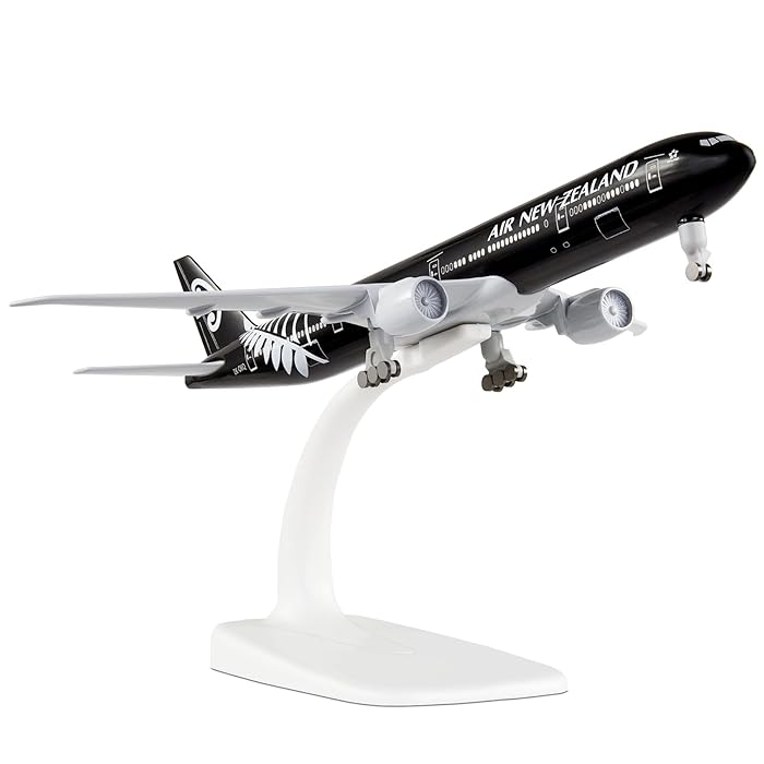 Busyflies Boeing 777 Modell - American Airlines, 1:300 Maßstab, Legierung