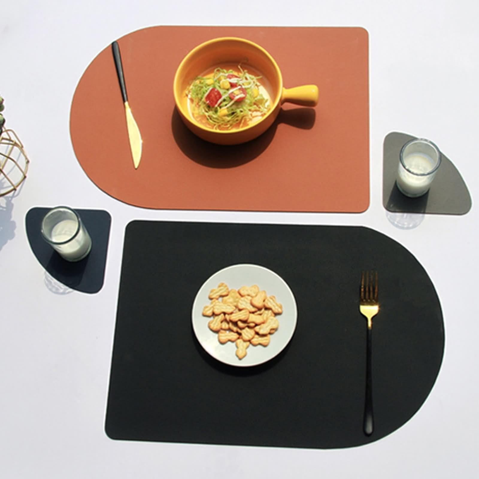 Tisch Platzset 4er, Tisch Untersetzer Herbst 30x44cm Wendbarer Zweifarbiger Uni-Look mit Untersetzer PU Leder Orange Braun Schwarz