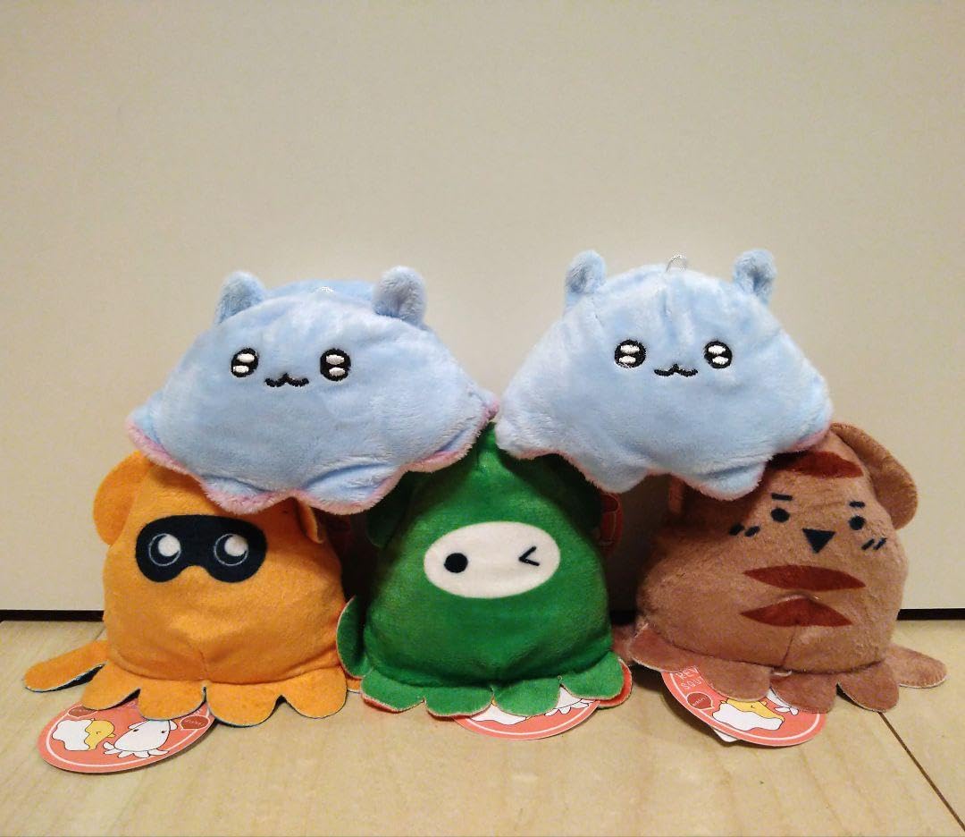 Amazon.co.jp: リバーシブルイカ メンダコ ぬいぐるみ マスコット 5点