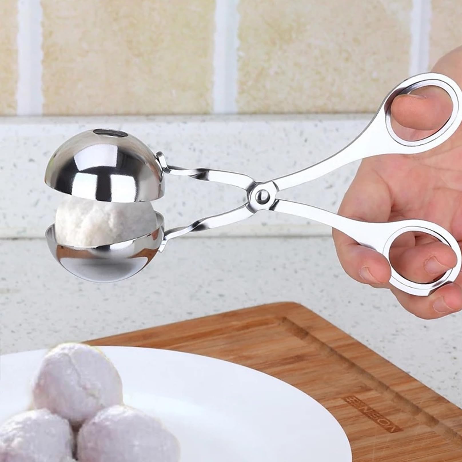 Herramienta Para Hacer Albóndigas 2PCS Herramienta Para Hacer Albóndigas Grandes Y Pequeñas De Acero Inoxidable Pinzas Antiadherentes Para Albóndigas Con Orificio De Descarga