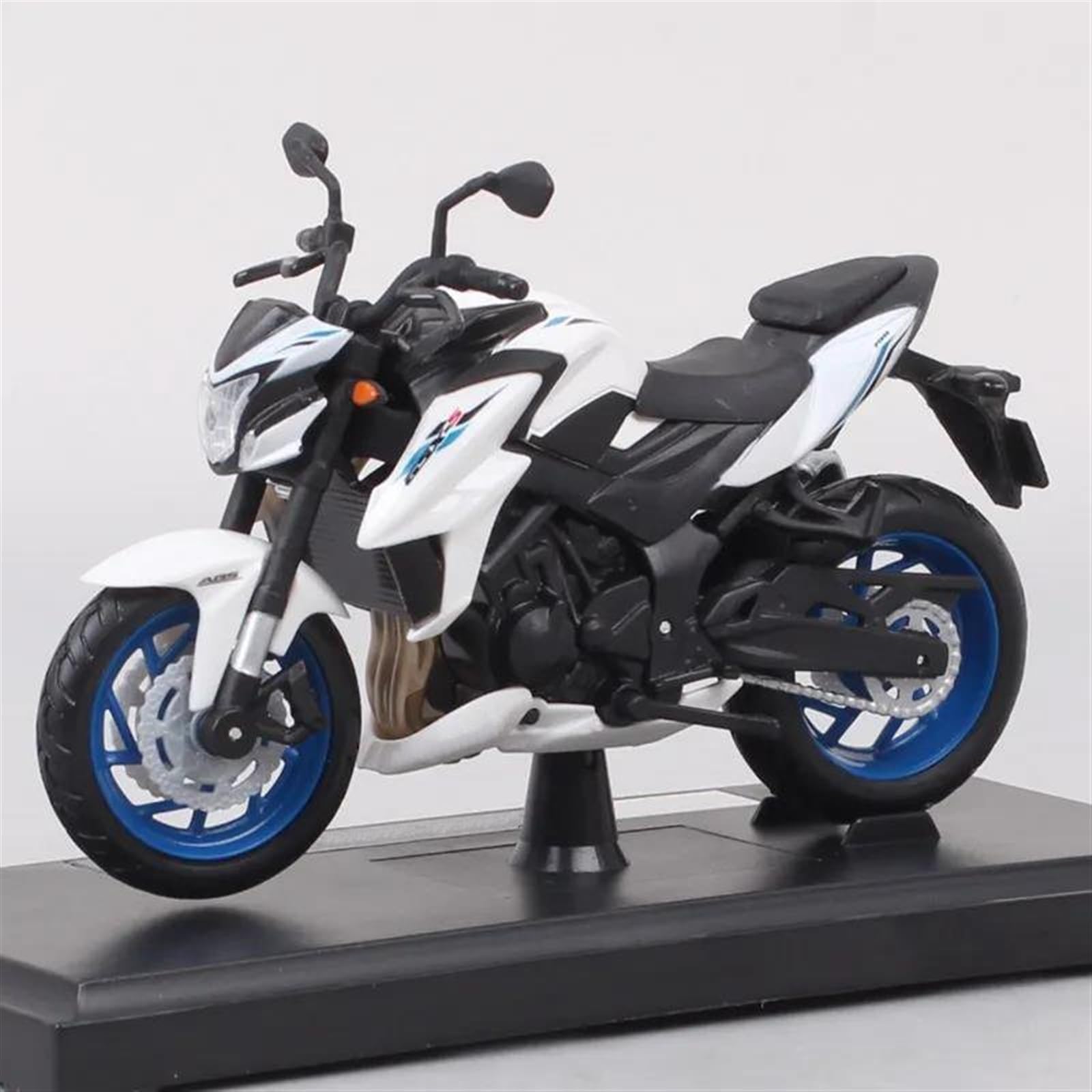 Modello 1/18 Per SUZUKI GSXS750 ABS GSX S 750 Moto Modello In Metallo Collezione Di Simulazione Fonde Sotto Pressione Regali Per