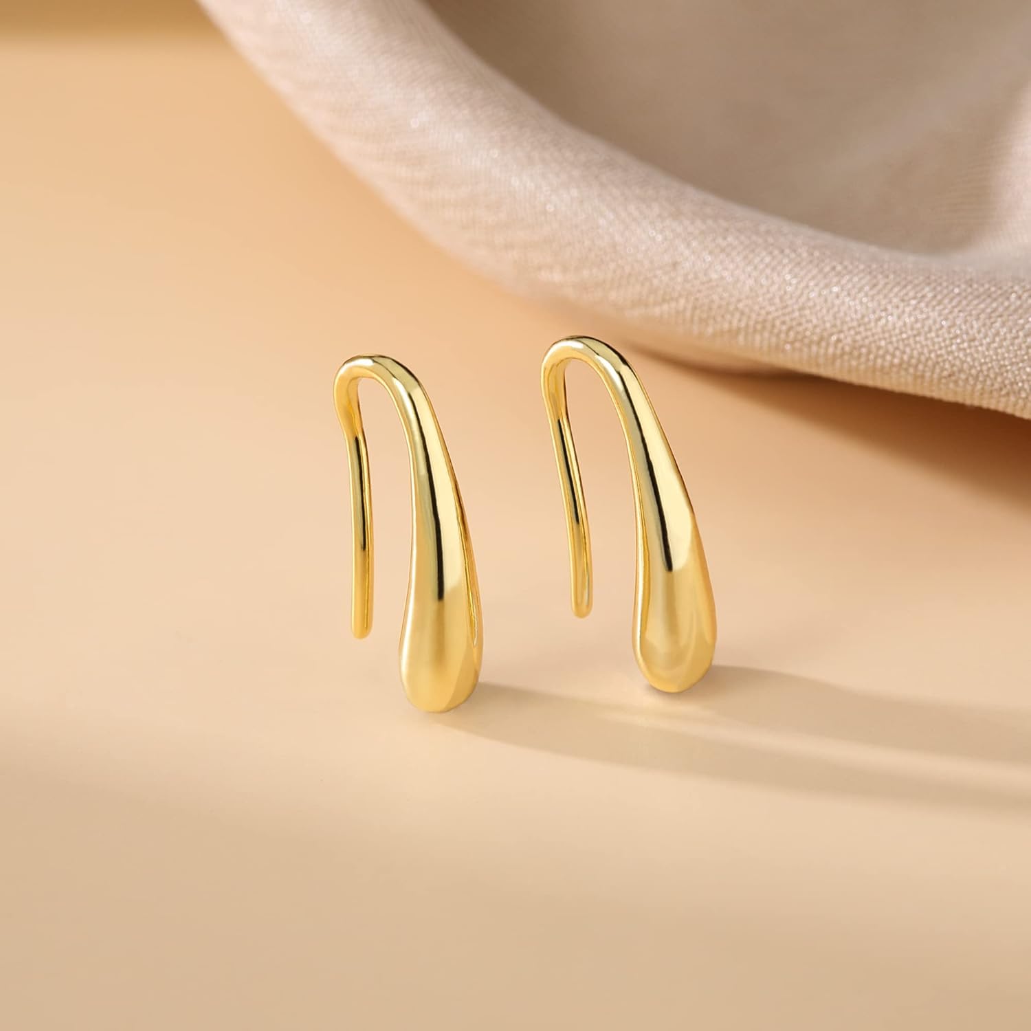 SLUYNZ 925 Sterling Silver Teardrop Earrings Drop for Women Teens Waterdrop Earrings Small Hook Earrings