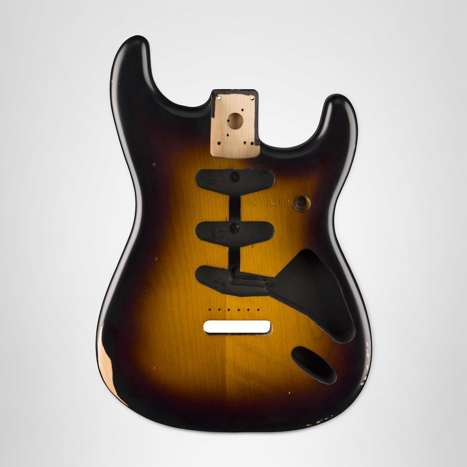Amazon.com: Fender Road Worn 50's Stratocaster SSS Alder Body, 2
