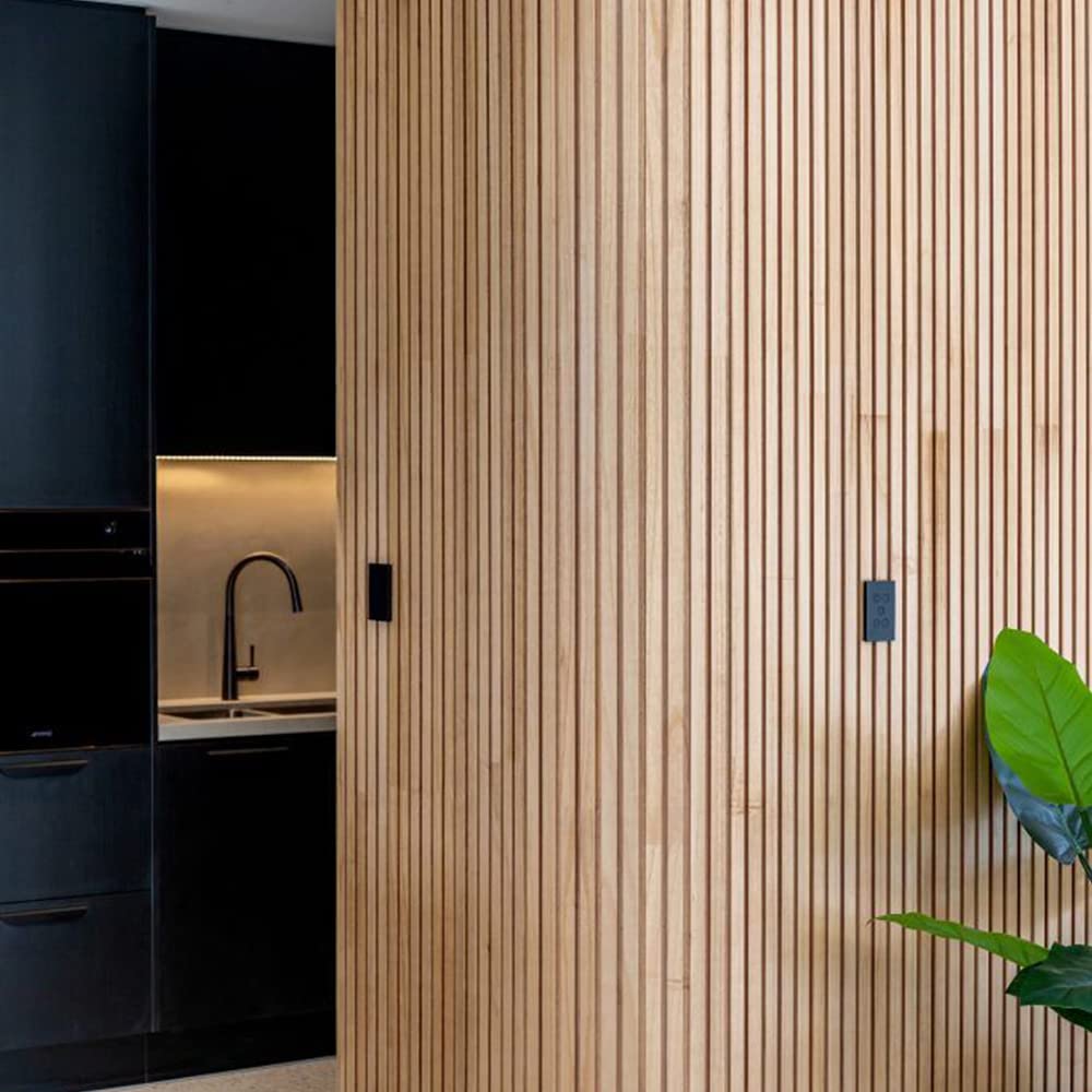 TWE Listelli Legno Massello Abete x 3 Metri Piallati su Quattro Lati con Smusso su Spigoli Made in Italy Confezione da 10 pz (15x30) mm
