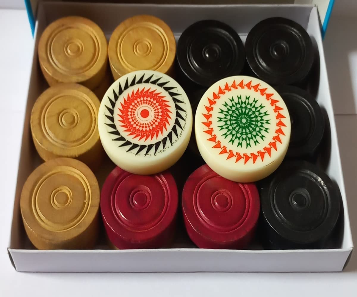 Jewellary Hub damas de madera con monedas apilables Ridge Carrom Board y Striker Professional Solid Set (48 piezas de tablero de Carrom con 4 Striker Color al azar)