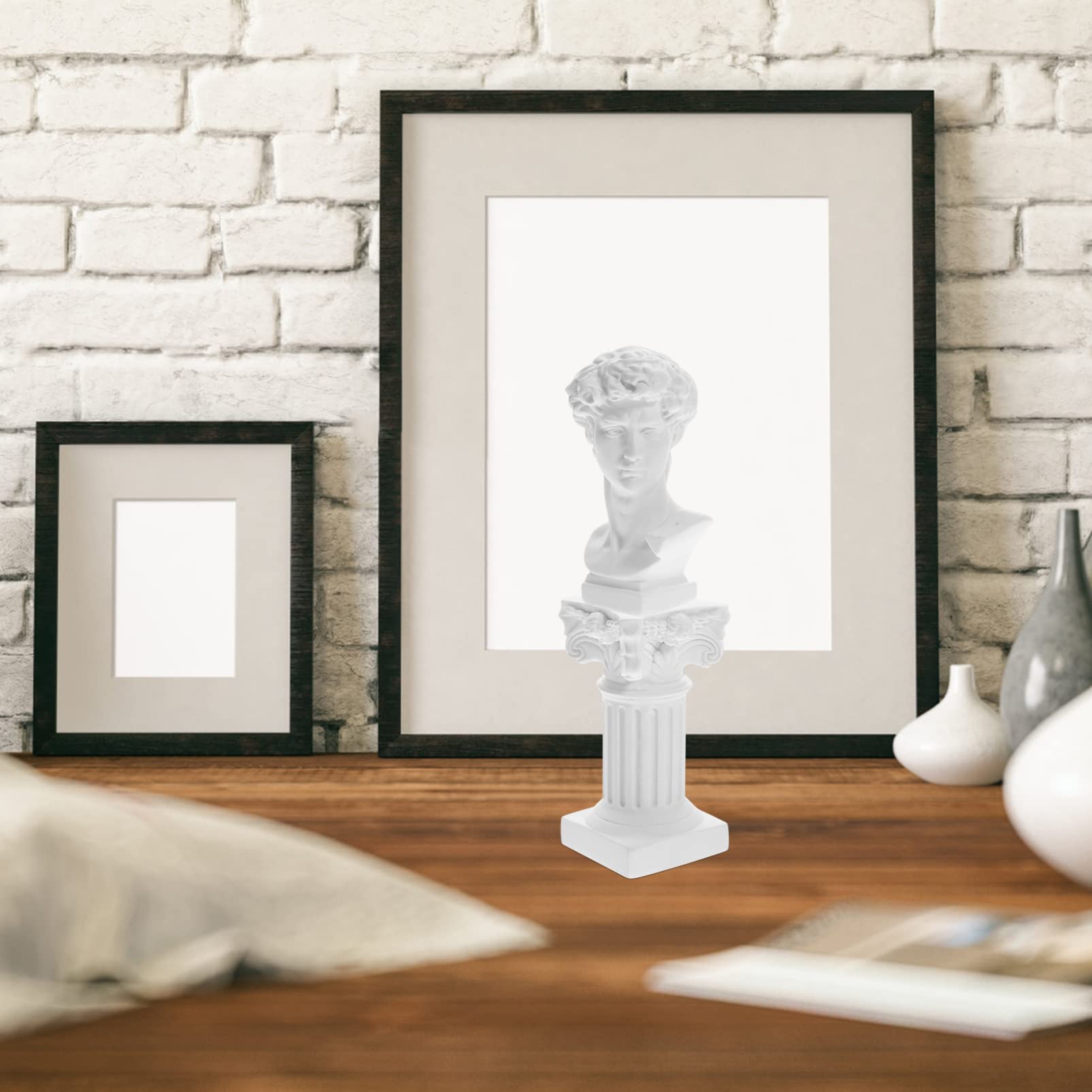 HOMSFOU Statua Greca David in Resina 5.31 Pollici Con Colonna Romana Decorazione Leggera Per Casa Ufficio Giardino Stabile E Facile Da Trasportare