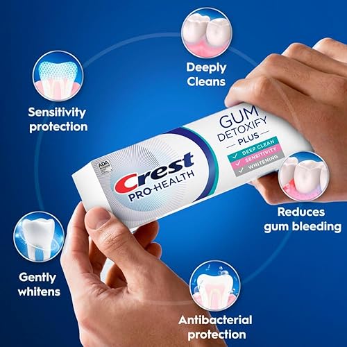 Miniatura 2 de Crest Pro-Health Gum Detoxify Plus Pasta de dientes 4.5 onzas, paquete de 3, pasta dental con flúor antibacteriano, protección de sensibilidad,