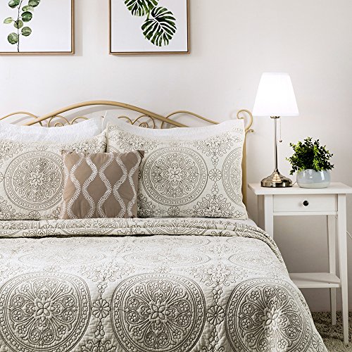 ELEGANT LIFE HOME 100% Cotton Reversible Medallion Embroidered Bedding Solid Quilt Bedspread Oversized King 108â€™â€™ x 95â€™â€™ Ivory
