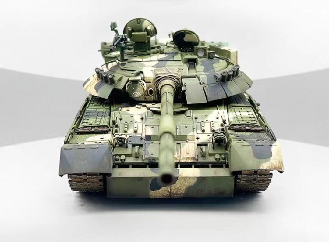 Amazon | アミュージングホビー 1/35 T-80U 主力戦車 フルインテリア