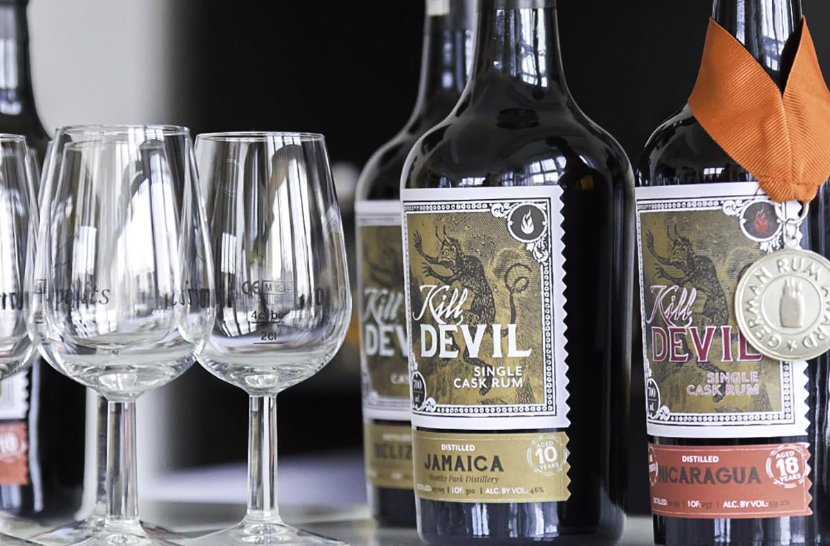 JOCHEN SCHWEIZER Geschenkgutschein: Rum Tasting Hamburg (7 Premium Sorten)