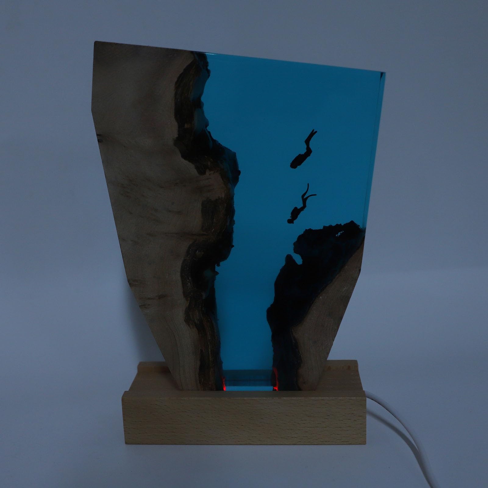 Ocean lampka nocna żywica lampa LED do dekoracji sypialni, unikalny motyw nurkowy artystyczna ozdoba do domu