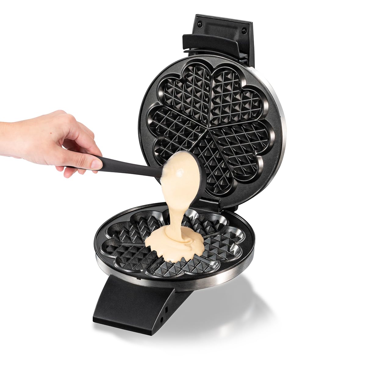Cloer 1639SR Waffeleisen, Herzwaffel 15,5 cm Ø, doppelte Antihaftbeschichtung, zuckerresistent, 930 W, Backampel, praktische Standfunktion, hochwertiges Edelstahlgehäuse, Edelstahl