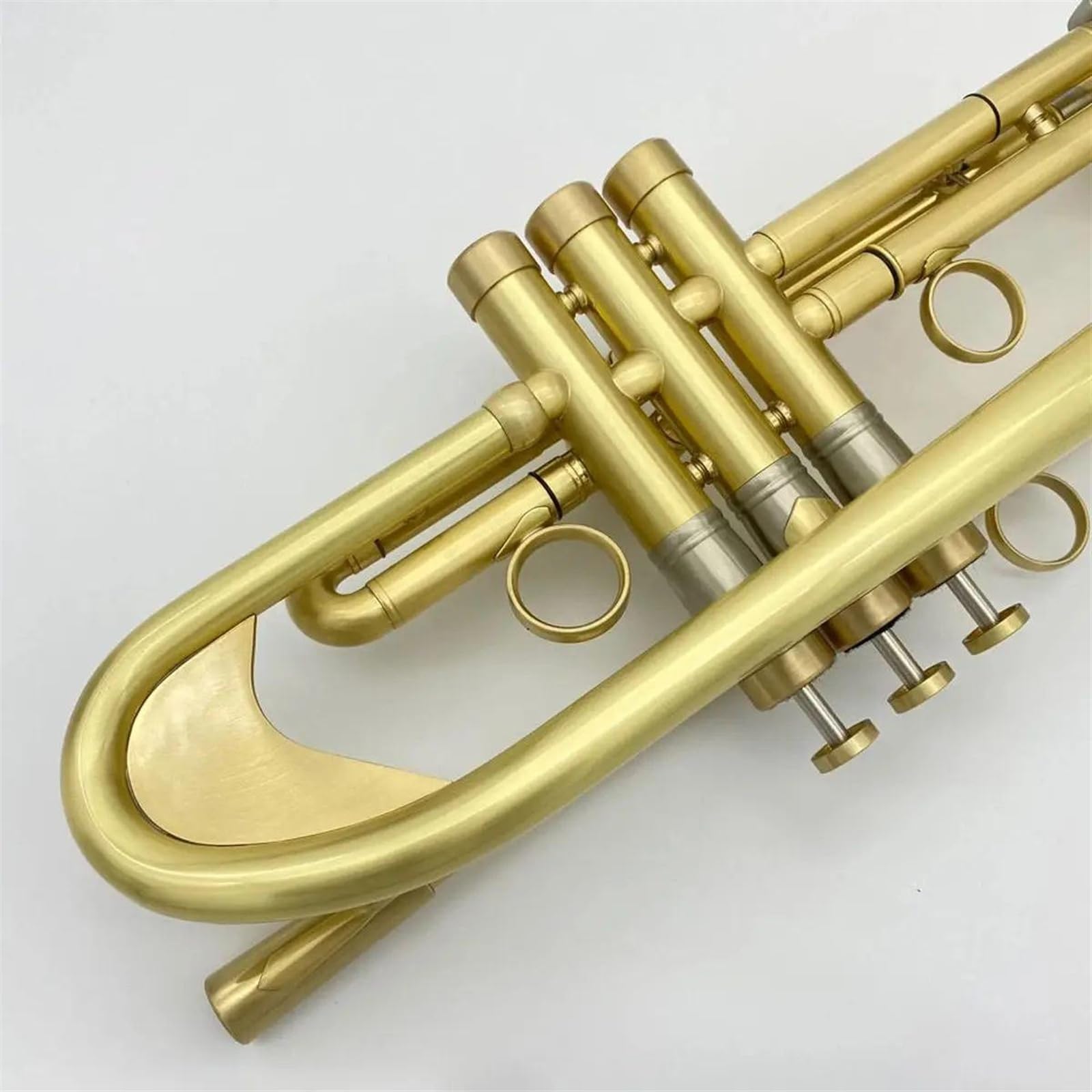Standard Trompeten Trompete Musikinstrument Messing Vergoldet Gebürstet Erschwerend Stromlinienförmige Professionelle Trompete Vollkupfer