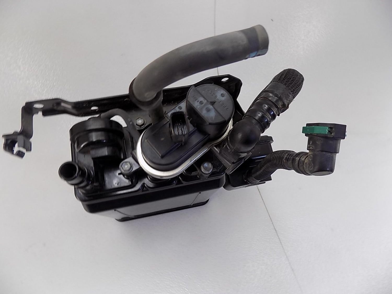 Amazon.co.jp: Lexus 77740-30360 蒸気キャニスター : 車＆バイク