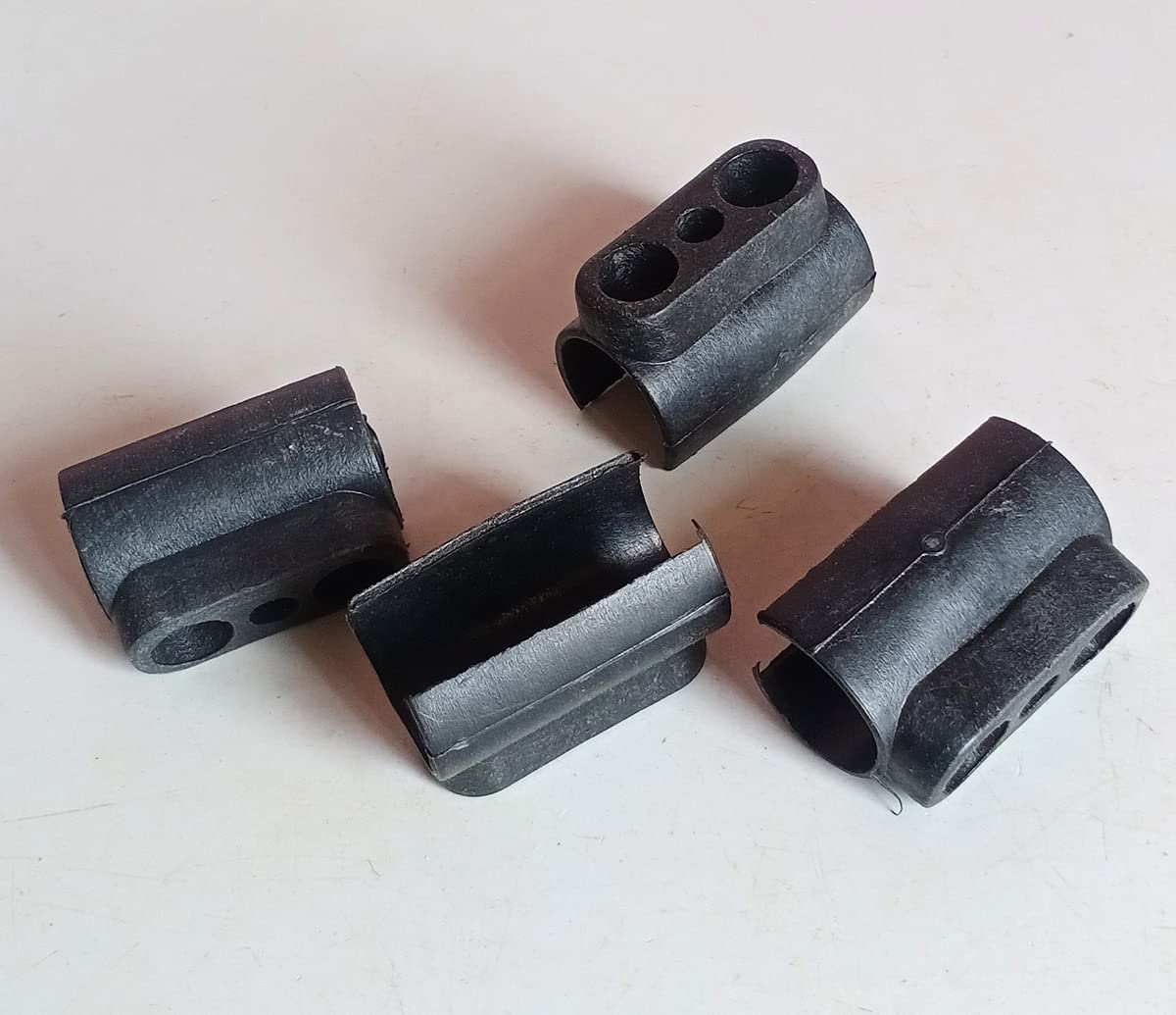 Durable Chair Bush Black Curve Type (4 Pcs) ID - 22, OD - 26 mm